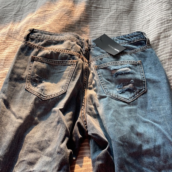 NWT Fashion Nova Boyfriend Jeans - Picture 3 of 3